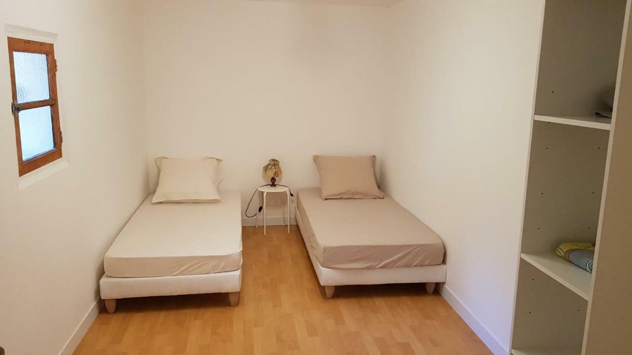 Mas Des Gardies Saint-Julien-de-Peyrolas Ngoại thất bức ảnh